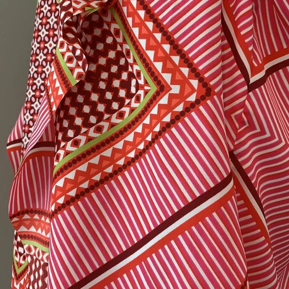 Banana Republic | Moroccan Tile Printed Ruffle Blouse | Pink Multi | XL - Picture 4 of 7